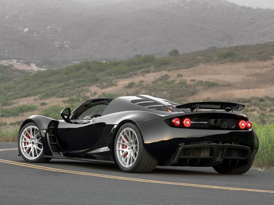  Hennessey Venom GT Spyder 2013 года  (фото 3 из 17)